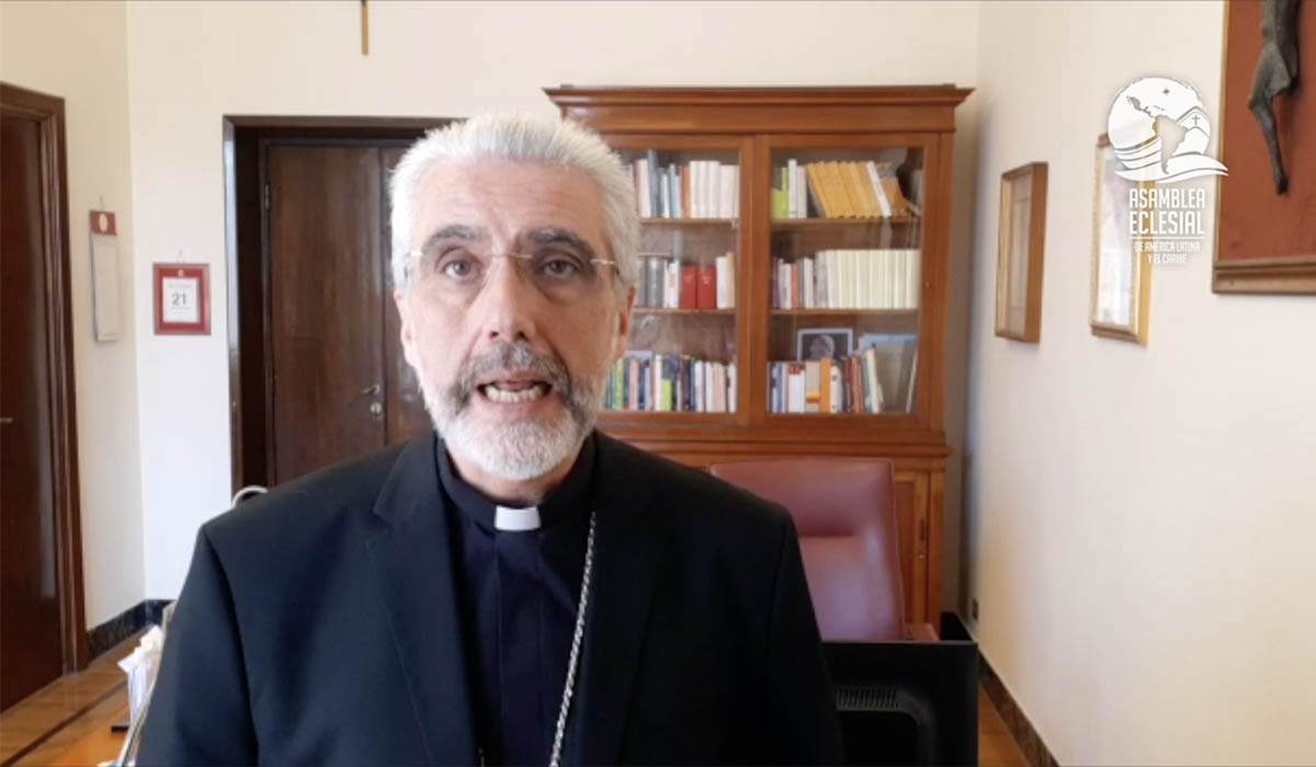 Monseñor Luis Marín de San Martín La Asamblea Eclesial ejemplo