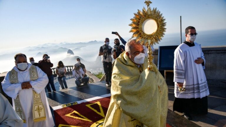 Vuelven las procesiones de Corpus Christi luego de dos años de pandemia