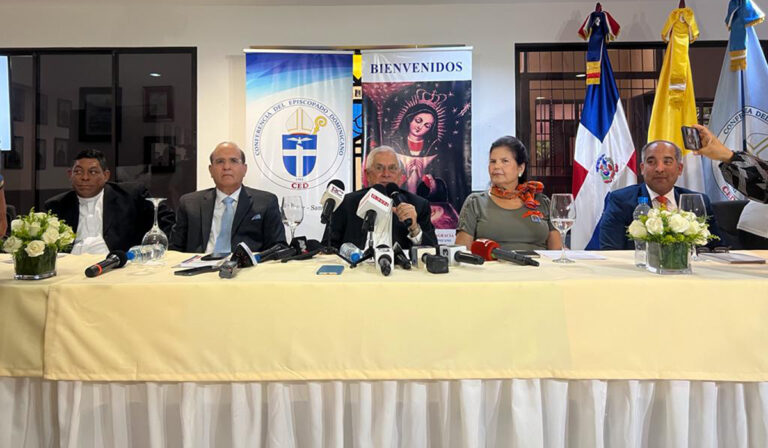 La Iglesia dominicana anuncia clausura del Año Jubilar Altagraciano en el estadio olímpico Félix Sánchez