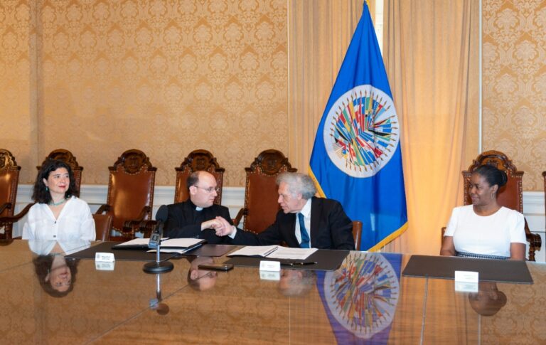OEA y REPAM suscriben declaración conjunta sobre protección a la Amazonía y sus pueblos