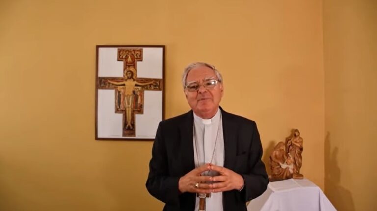 Mons. Oscar Ojea: El juicio continuo al hermano “llega a ser en nosotros casi como un estado habitual”