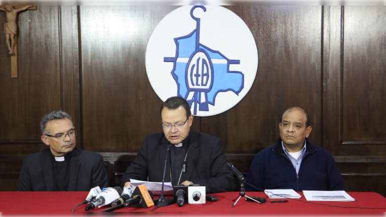 Obispos bolivianos: «Educación debe supeditarse a la verdad y no a la manipulación ideológica»