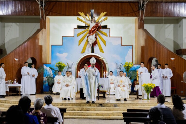 Mons. Miguel Cabrejos: “La comunión plena con la divinidad es la meta del camino de la Iglesia”