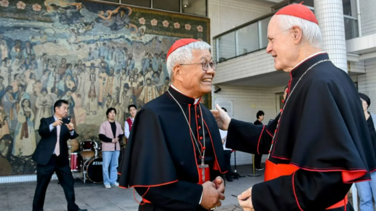 Cardenal Lazzarus You Heung-Sik, prefecto del Dicasterio del Clero, visita comunidad coreana en São Paulo