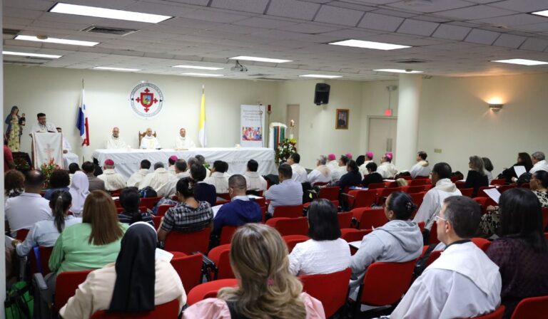 Arranca en Panamá encuentro continental de catequistas: 48% de los católicos del mundo está en América