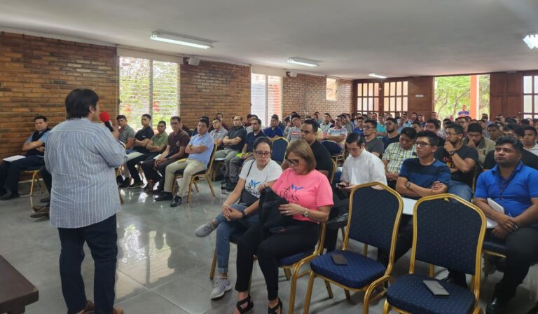 Pastoral Vida lidera espacios de formación y acompañamiento en Honduras