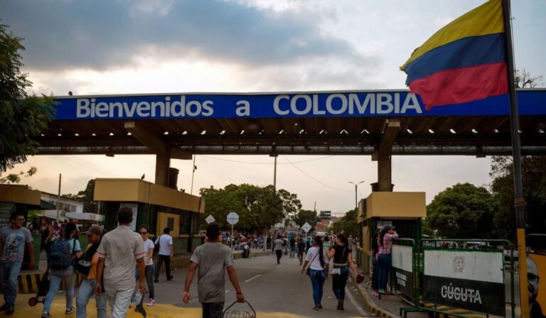 Obispos se reúnen en la frontera entre Colombia y Venezuela