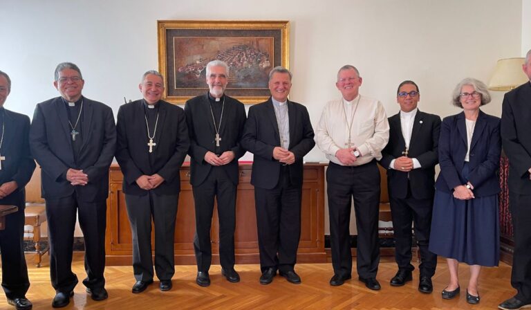 Celam y la Secretaría del Sínodo sostienen encuentro: Fraternidad, diálogo y misión