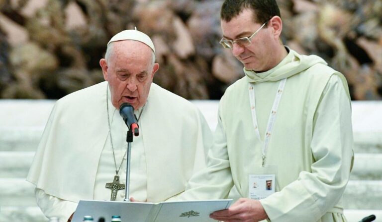 El Papa: El clericalismo es una forma de mundanidad que daña al pueblo fiel de Dios