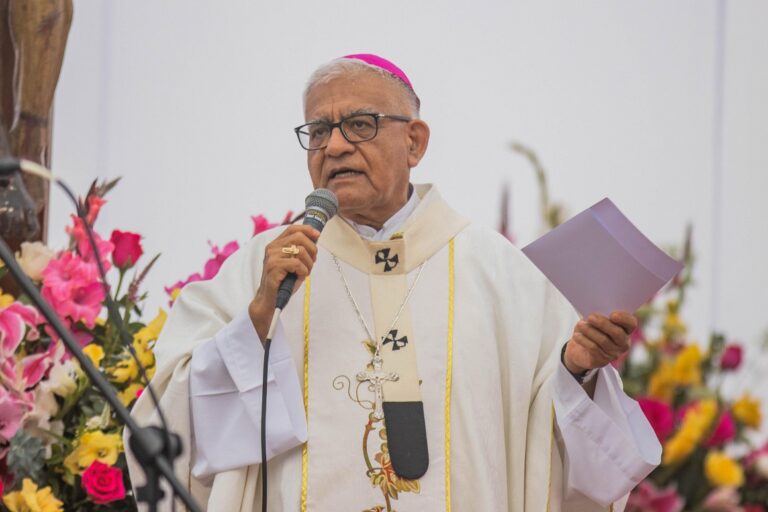 CELAM sobre 49° aniversario de Mons. Miguel Cabrejos: «Agradecemos a Dios por su fecundo ministerio»
