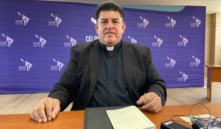 De Sacrosanctum concilium a Desiderio desideravi, desafíos de la formación litúgica en América Latina y el Caribe