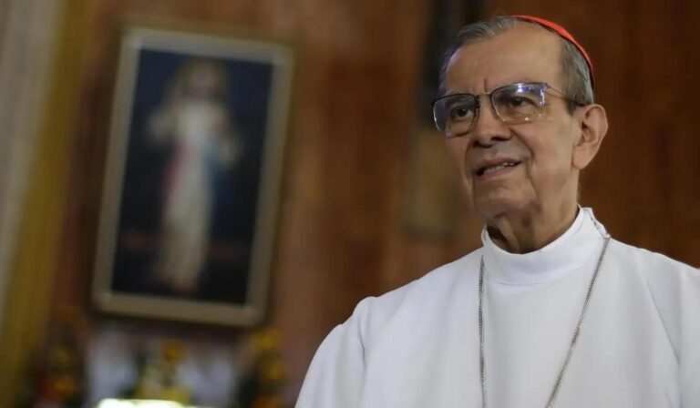El cardenal Gregorio Rosa Chávez invita a “votar pensando en el futuro” en las elecciones generales de El Salvador