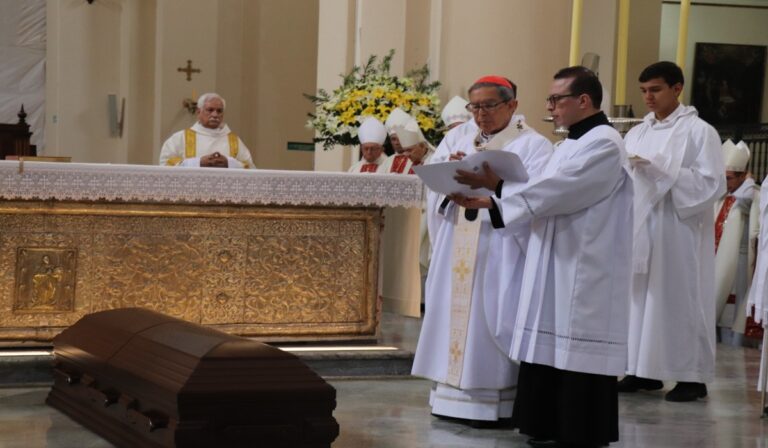 Arzobispo de Bogotá, cardenal Luis José Rueda, resalta misión y obras del cardenal Pedro Rubiano Sáenz