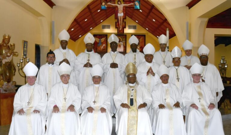 Obispos de Antillas aprueban celebrar “un sínodo regional” para 2025