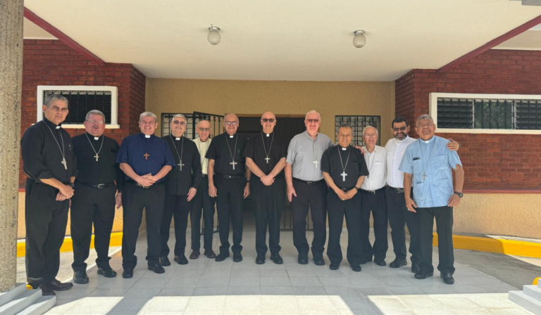 Obispos de Honduras invitan a “atizar el fuego de la fe” camino al Jubileo 2025