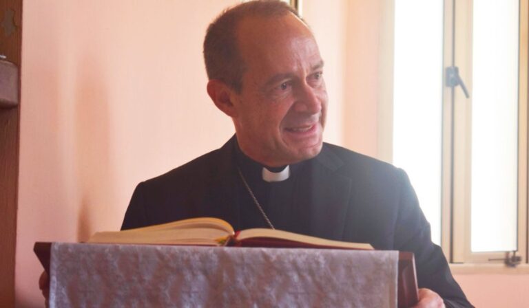 Monseñor Antoine Camilleri se posesiona oficialmente como Nuncio apostólico de Cuba