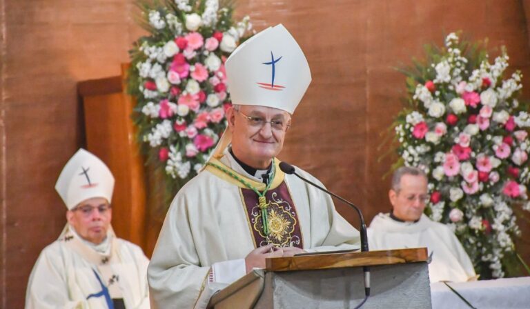 Nuncio en Ecuador: “Debemos ser la Eucaristía de la sociedad”