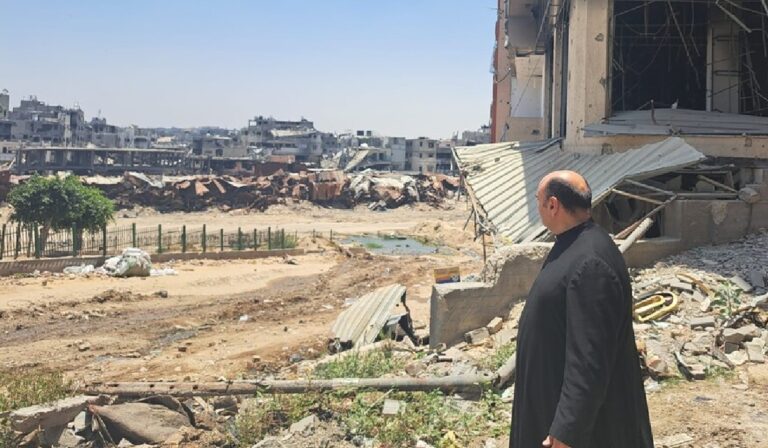 Padre Gabriel Romanelli, párroco en Gaza: “Imploren por la paz para Tierra Santa, Palestina, Israel”