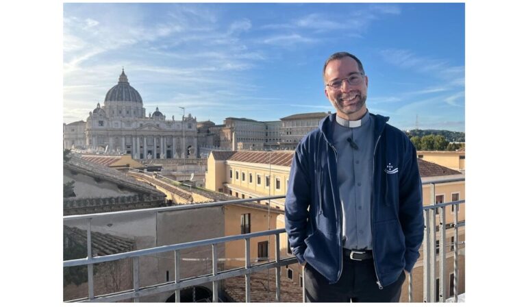 Padre Cristóbal Fones SJ: “Apadrina a un sinodal”, una forma de asumir la corresponsabilidad en la misión, abiertos a rezar por y con otros