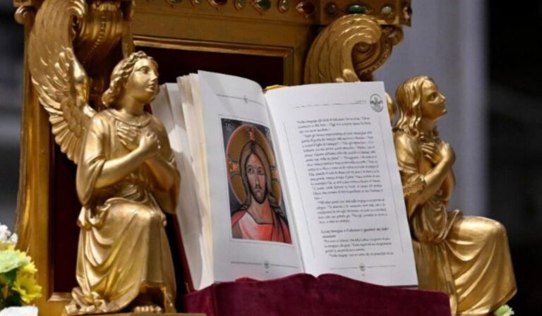 El Papa Francisco invita a transformar el mundo con la fuerza del Evangelio en el cierre del Jubileo del Mundo de las Comunicaciones
