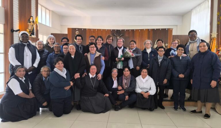 Las Misioneras Cruzadas de la Iglesia eligen a su Superiora General y conforman un nuevo Consejo para continuar su misión