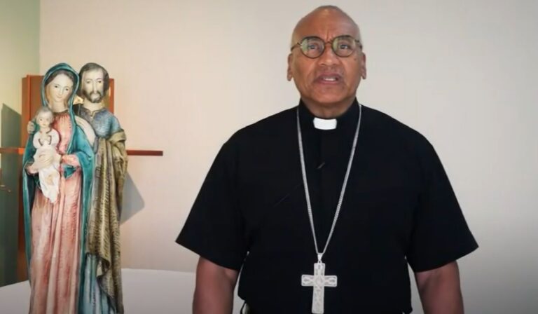 Monseñor Guillermo Elías: “Cada niño es reflejo de la imagen de Dios y una promesa de esperanza”