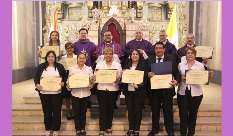 Iglesia del Paraguay cuenta con los primeros nueve catequetas titulados