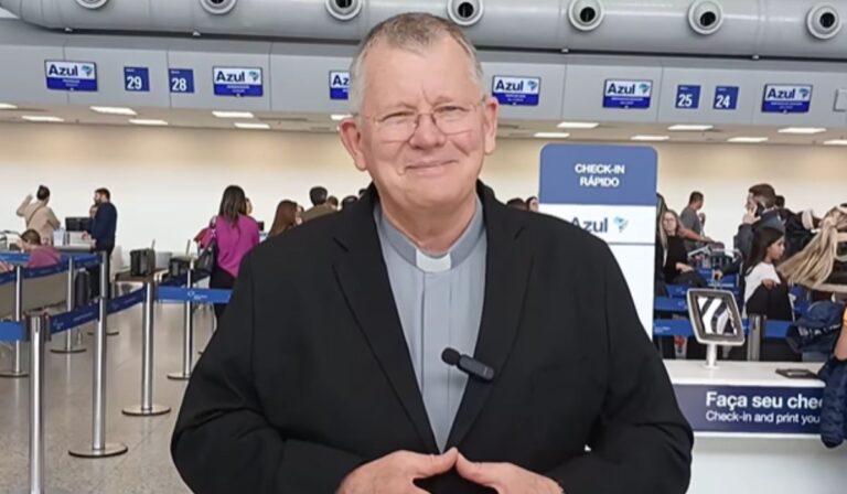 Cardenal Jaime Spengler parte rumbo a Roma: “El Papa Francisco ha marcado la historia de la Iglesia y seguirá haciéndolo por mucho tiempo más”