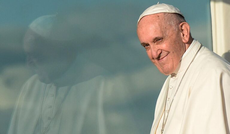 Agenor Brighenti: Francisco trajo la periferia al centro