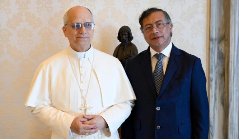El Papa León XIV y el presidente Gustavo Petro dialogan sobre paz, migración y cambio climático en el Vaticano