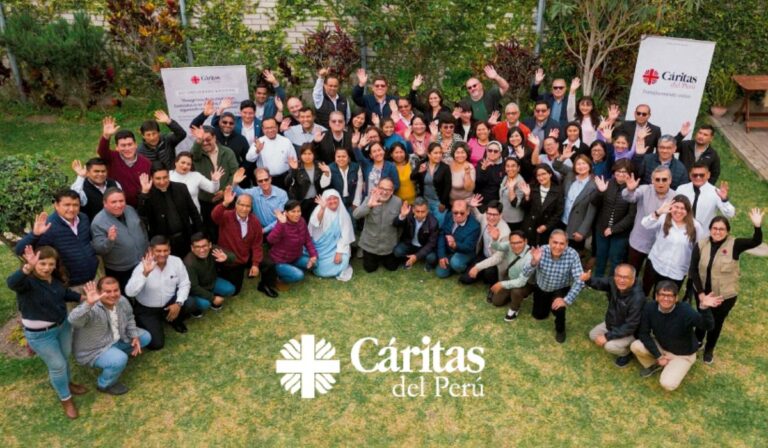 Cáritas del Perú presenta su revista 2024: memoria de servicio, amor y transformación