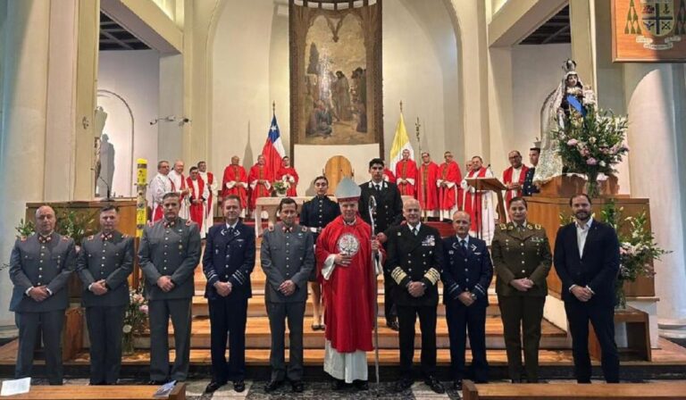 “Servir y amar”, el Obispado Castrense de Chile celebra 115 años al servicio de la fe y la Patria