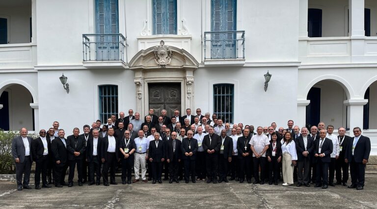 Mensaje de la 40.ª Asamblea del Celam: Obispos apuestan por una Iglesia que escuche y se comprometa con valentía