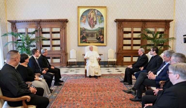 La Red Eclesial Panamazónica comparte su misión profética con el Papa León XIV para continuar con la defensa de la vida