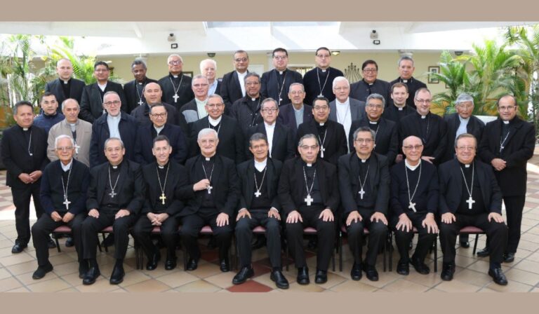 “¡Es necesario conmovernos y movilizarnos!”, los obispos de Ecuador llaman a construir paz con coherencia y esperanza