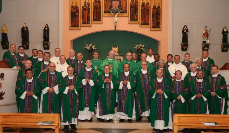 Con espíritu sinodal, obispos ecuatorianos abren su 157.ª Asamblea Plenaria