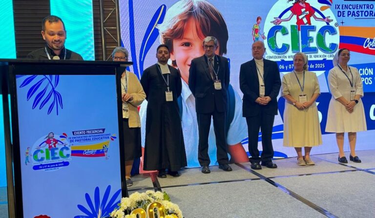 Secretario general de la CIEC: “En el trabajo en red está el secreto de nuestra fuerza educativa”