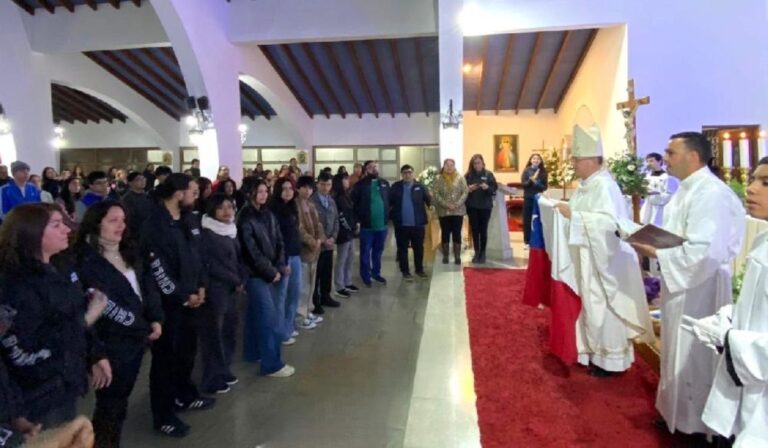 Jóvenes chilenos parten al Jubileo de la Esperanza 2025