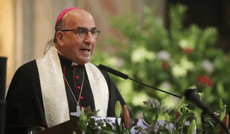 Enérgica condena del cardenal Fernando Chomalí, arzobispo de Santiago de Chile, tras ataque contra la única parroquia de Gaza