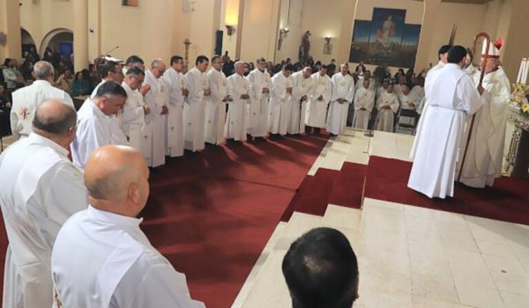 La Iglesia de Chile recibe a 19 nuevos diáconos permanentes en la Diócesis de Talca