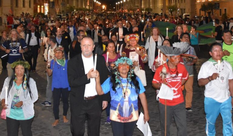 El rostro de la Iglesia católica en la Amazonía y su camino sinodal