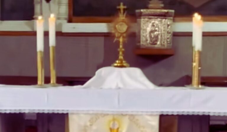 La Congregación de los Sagrados Corazones en Chile realizó una Jornada de Adoración por la paz en Gaza