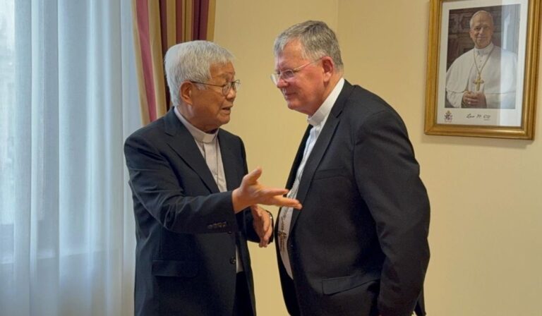 Celam presenta desafíos y aportes del ministerio sacerdotal latinoamericano durante visita al Dicasterio para el Clero