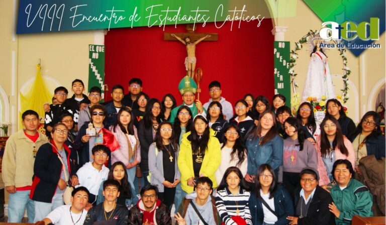 Jóvenes de Bolivia se comprometen a ser líderes de esperanza en el VIII Encuentro Nacional de Estudiantes Católicos