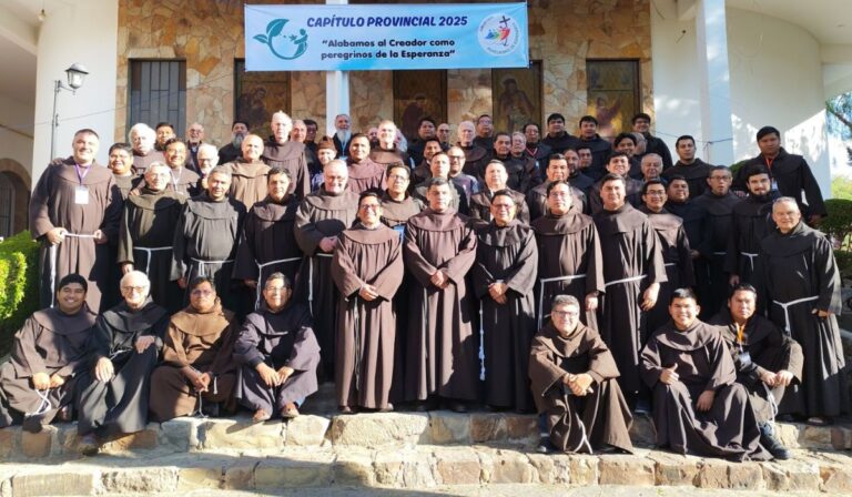 Franciscanos de Bolivia eligen nuevo gobierno provincial y renuevan su misión