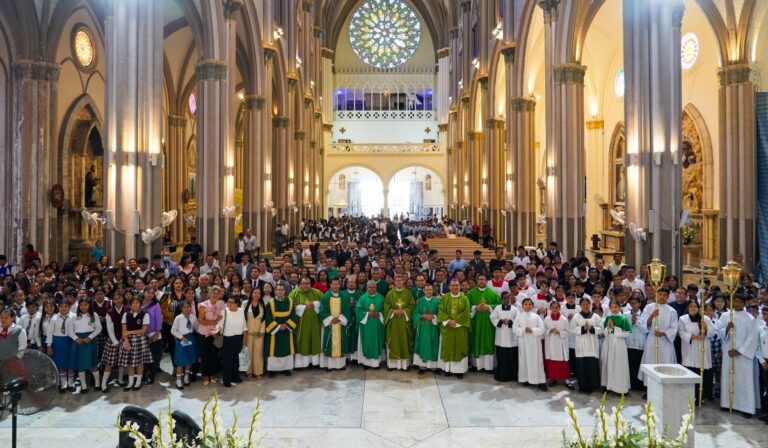 Ecuador: La Red Educativa Arquidiocesana de Guayaquil celebra 16 años formando con fe y compromiso a más de doce mil estudiantes