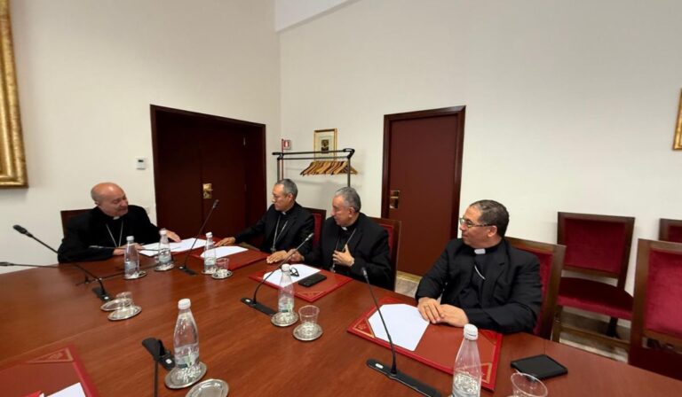 Presidencia del Celam visitó Dicasterio para los Obispos en Roma reafirmando compromiso sinodal