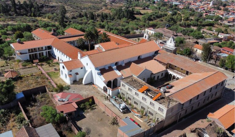 Bolivia: Tarata se inspira en el Papa León XIV para crear los “Jardines Laudato Si’”