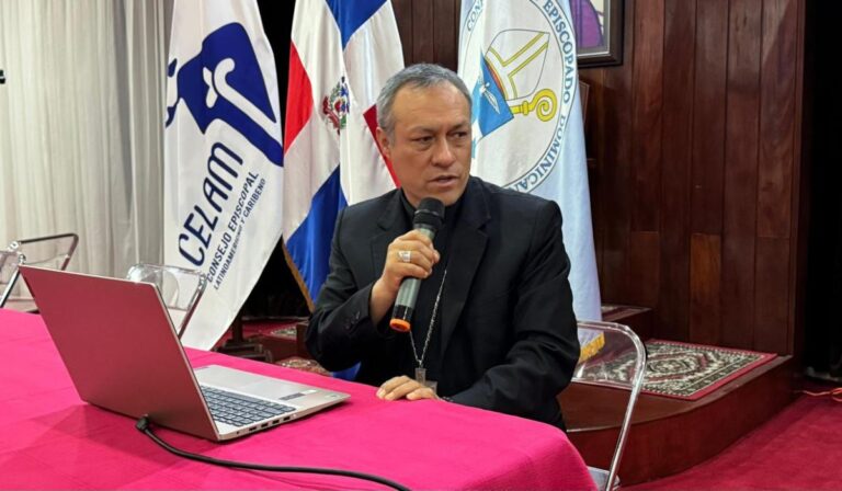 Lizardo Estrada a responsables de prevención de abusos: “Echemos las redes con fe, el Señor hará el resto”