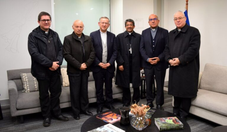 Comité Permanente de la Conferencia Episcopal de Chile se reunirá con el Papa León XIV